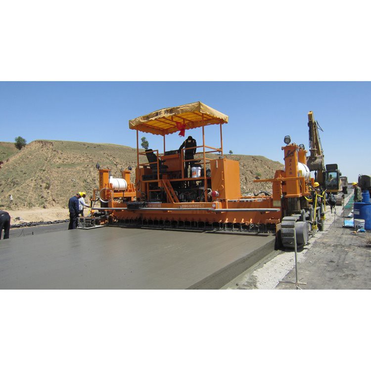 ساخت جاده با استفاده از دستگاه فینیشر